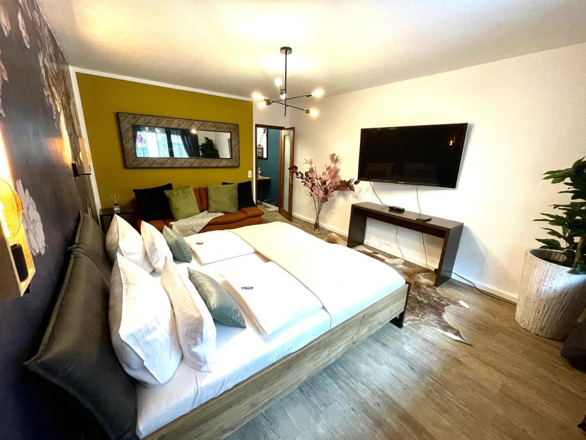 Boutique Apartment Am Bahnhof Freiburg Bagian luar foto